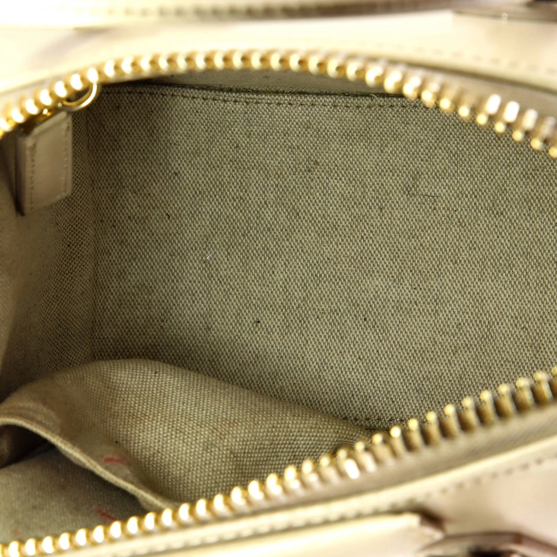 Antigona Bag Glazed Leather Mini