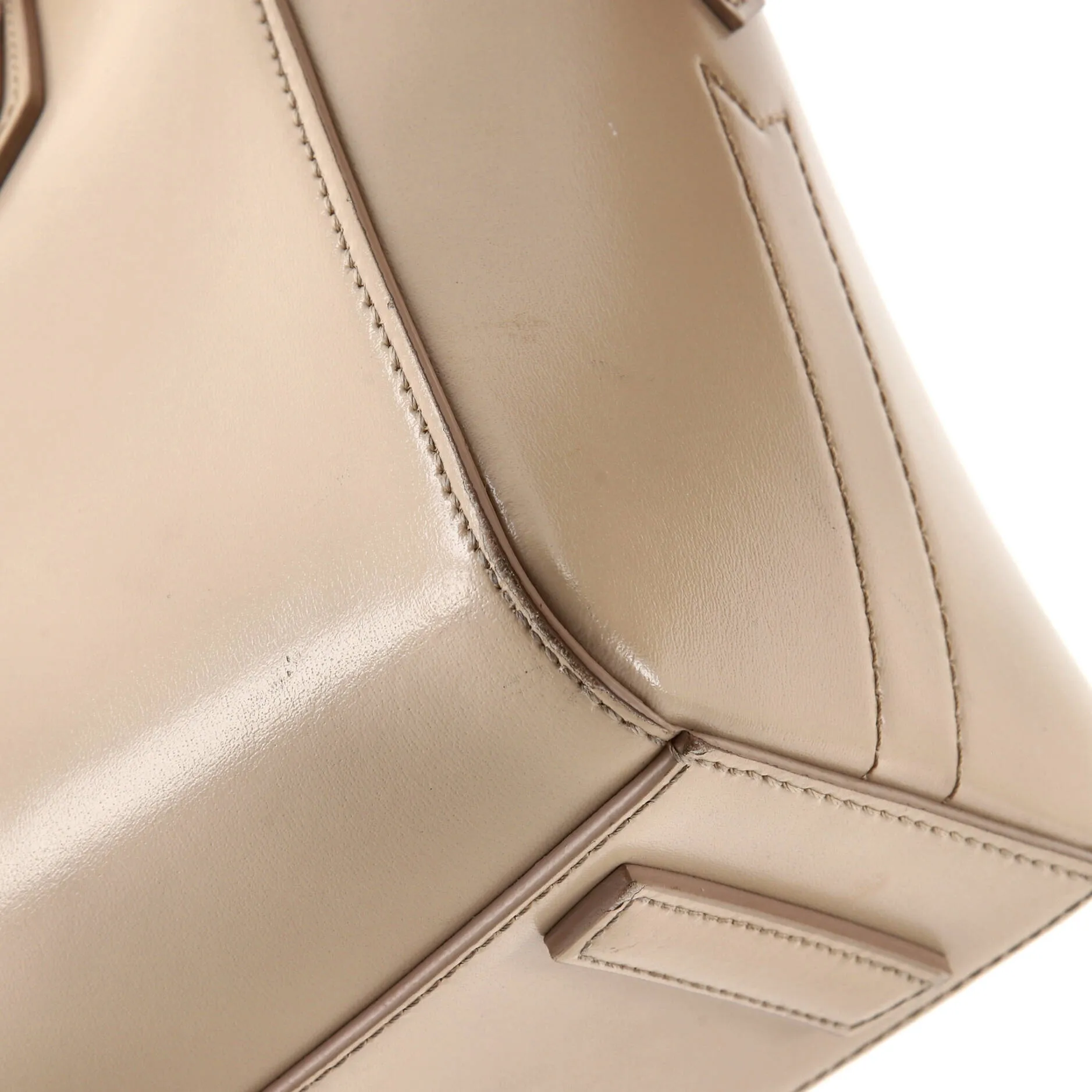 Antigona Bag Glazed Leather Mini