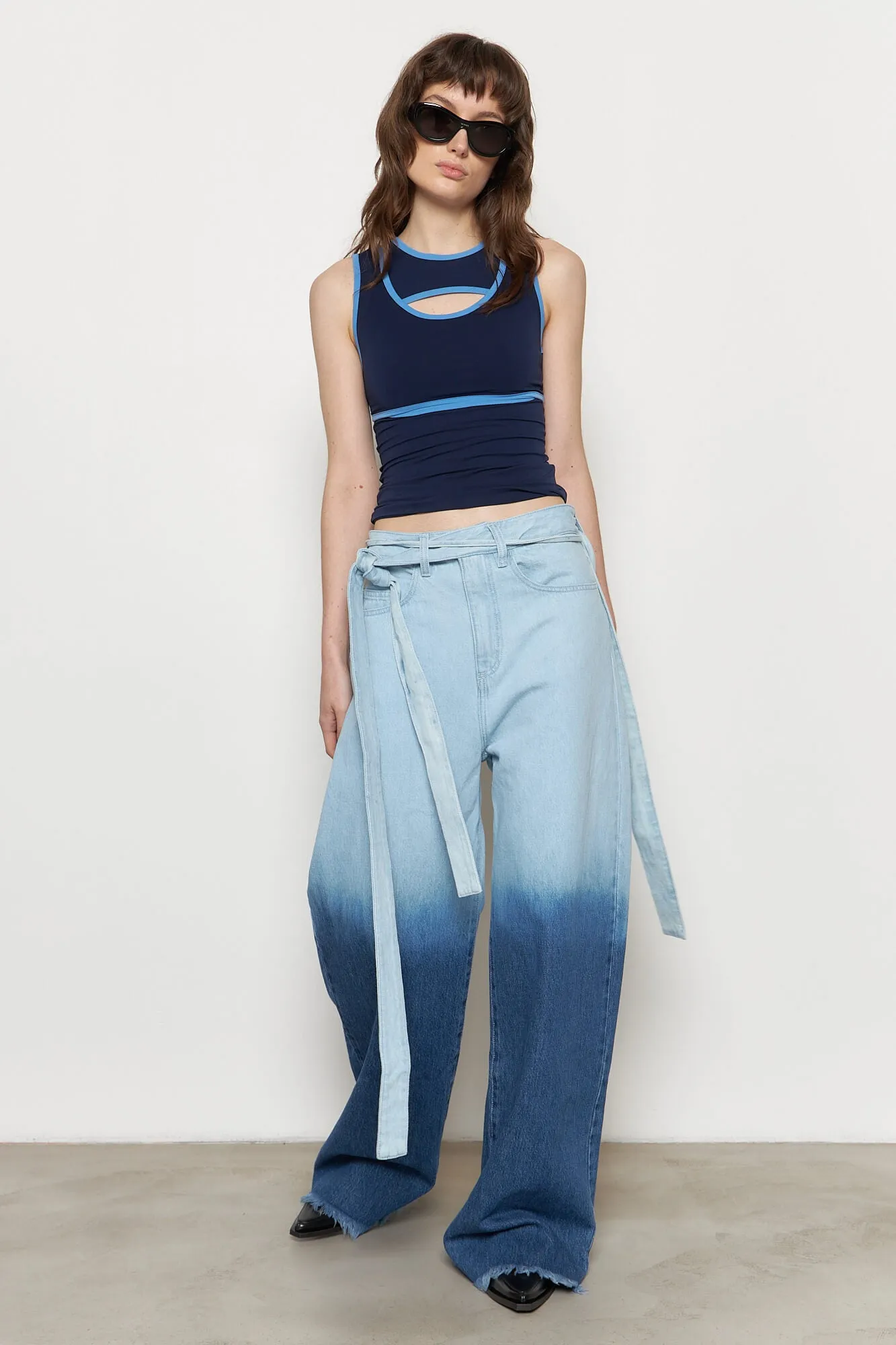 Boyfriend Jeans with Belts