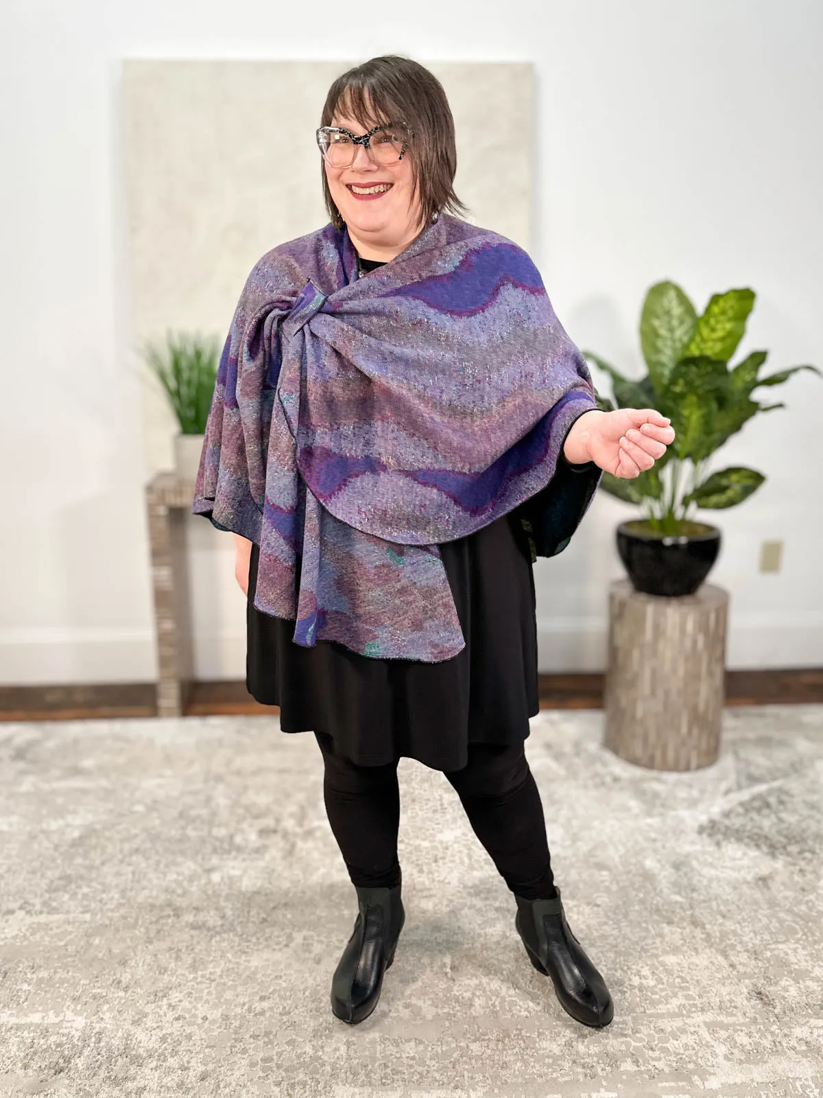 Cashmere Reversible Buckle Shawl, Large Flower Black Multi