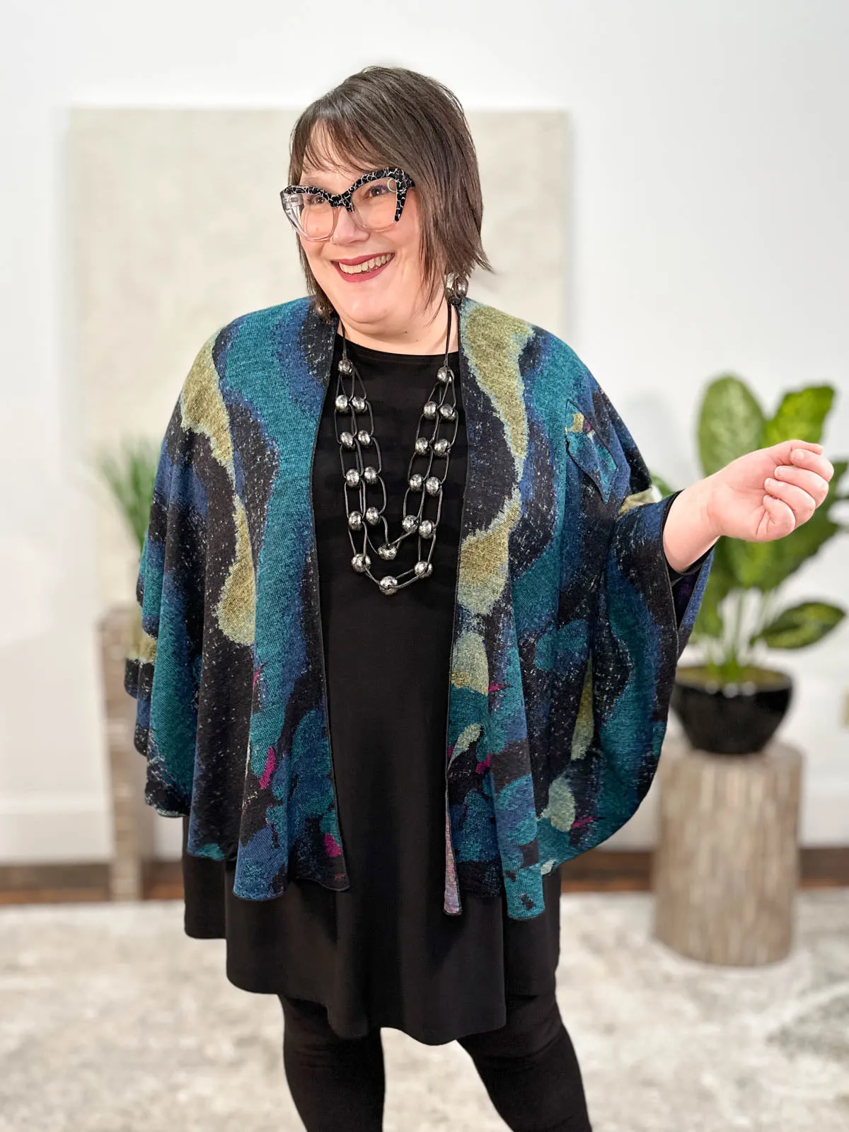 Cashmere Reversible Buckle Shawl, Large Flower Black Multi