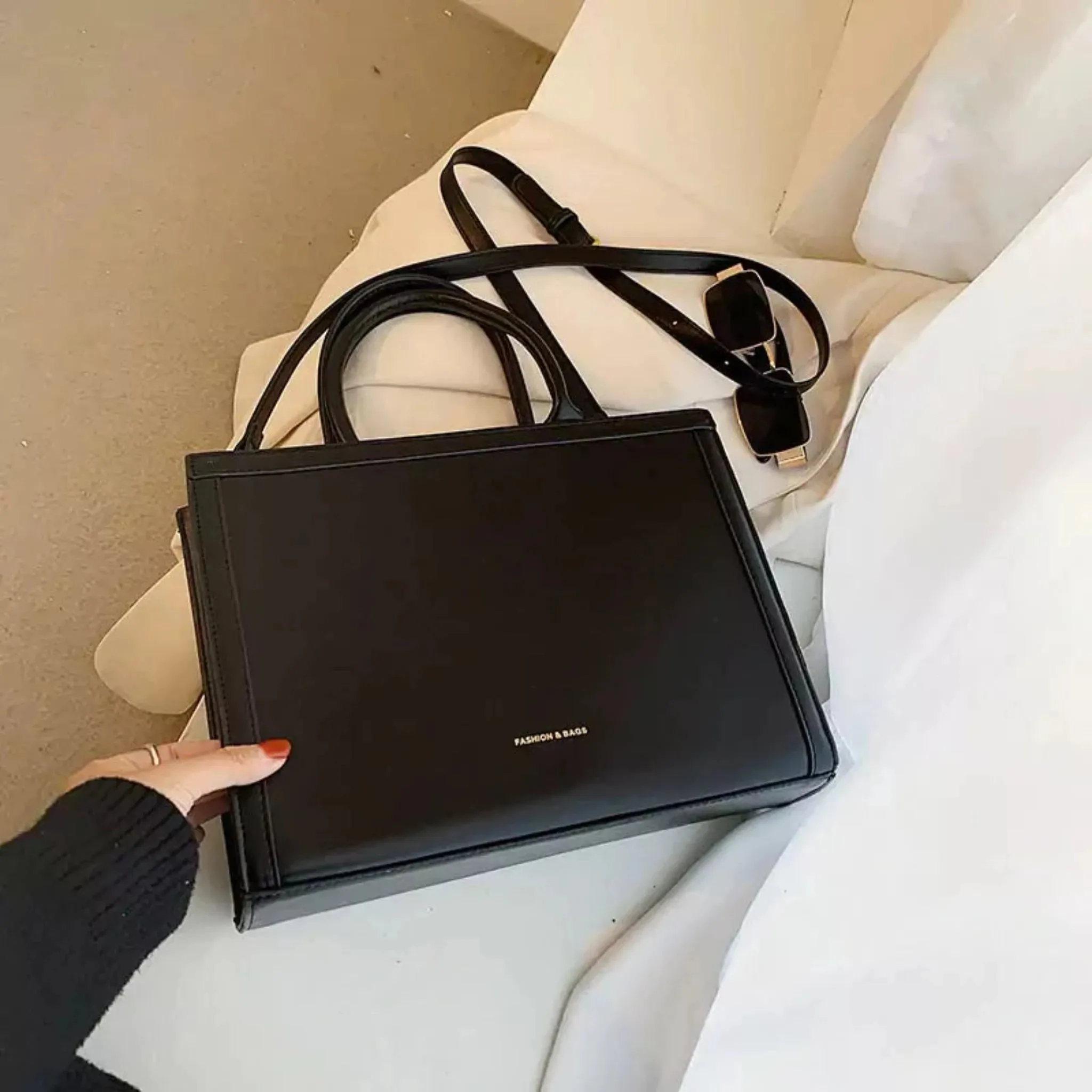 Large capacity tote bag-Women's Handbag