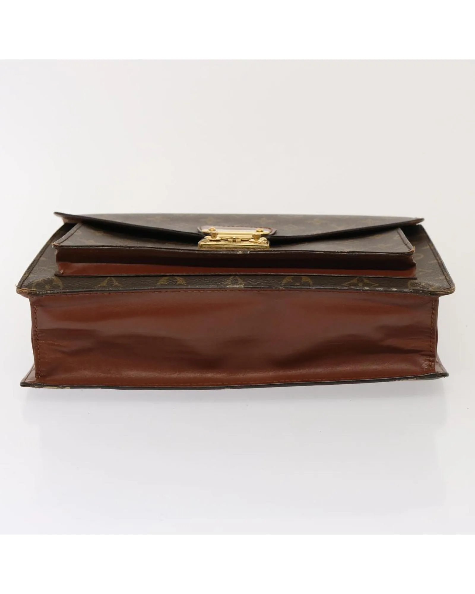 LOUIS VUITTON Executive Monogram Canvas Briefcase Brown