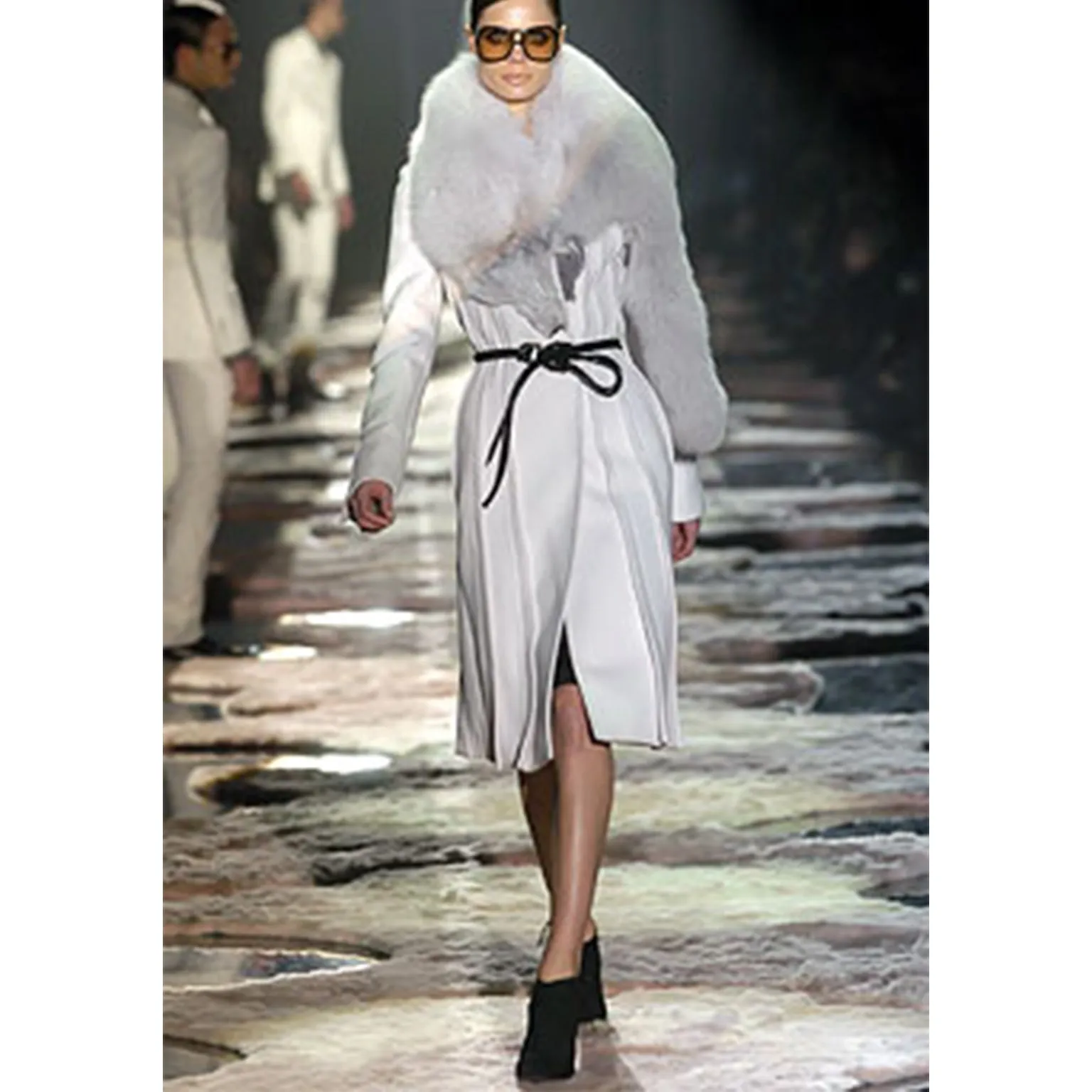ON HOLD // Tom Ford Gucci 2004 Black Leather Rope Belt or Necklace w Silver Metal Buckle