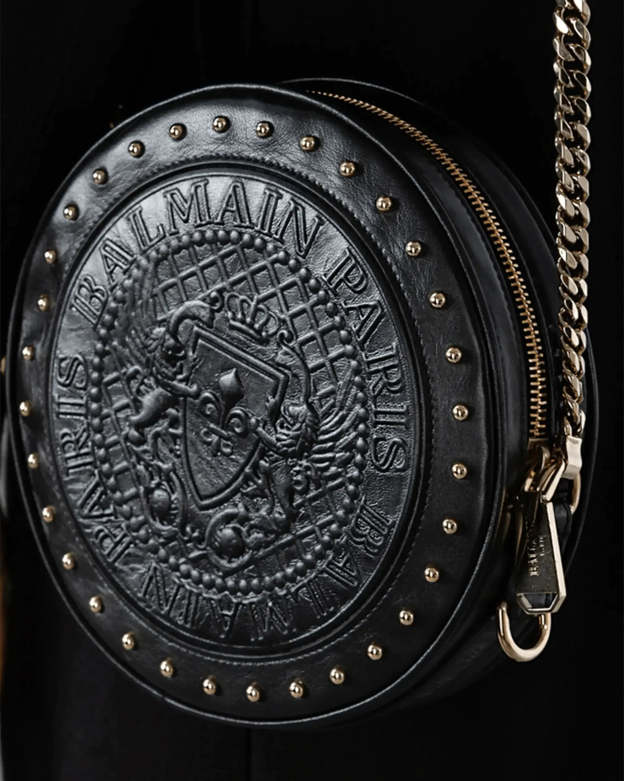 Small Round Chain Shoulder Bag