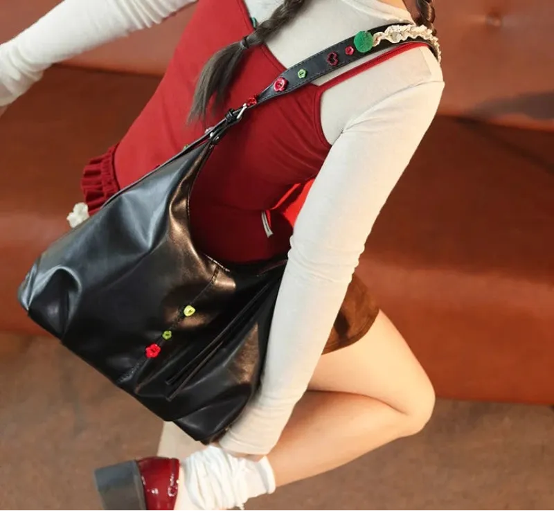 Uakiss Soft Leather Grunge All Match Shoulder Bag Women Vintage Fashion Kawaii Button Handbags Sweet Y2k Aesthetic Chic Crossbody Bags